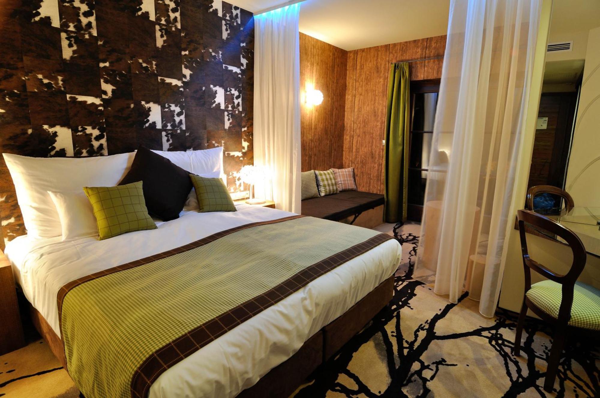 Hotel Cascade Resort & Spa Demjen Luaran gambar